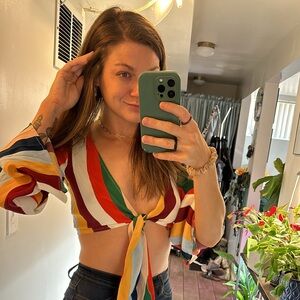 Meet your Posher, Claire